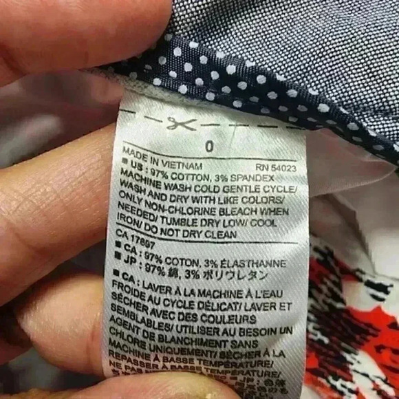 Banana‎ Republic Floral Pattern Womens' Shorts 0 - Picture 4 of 5